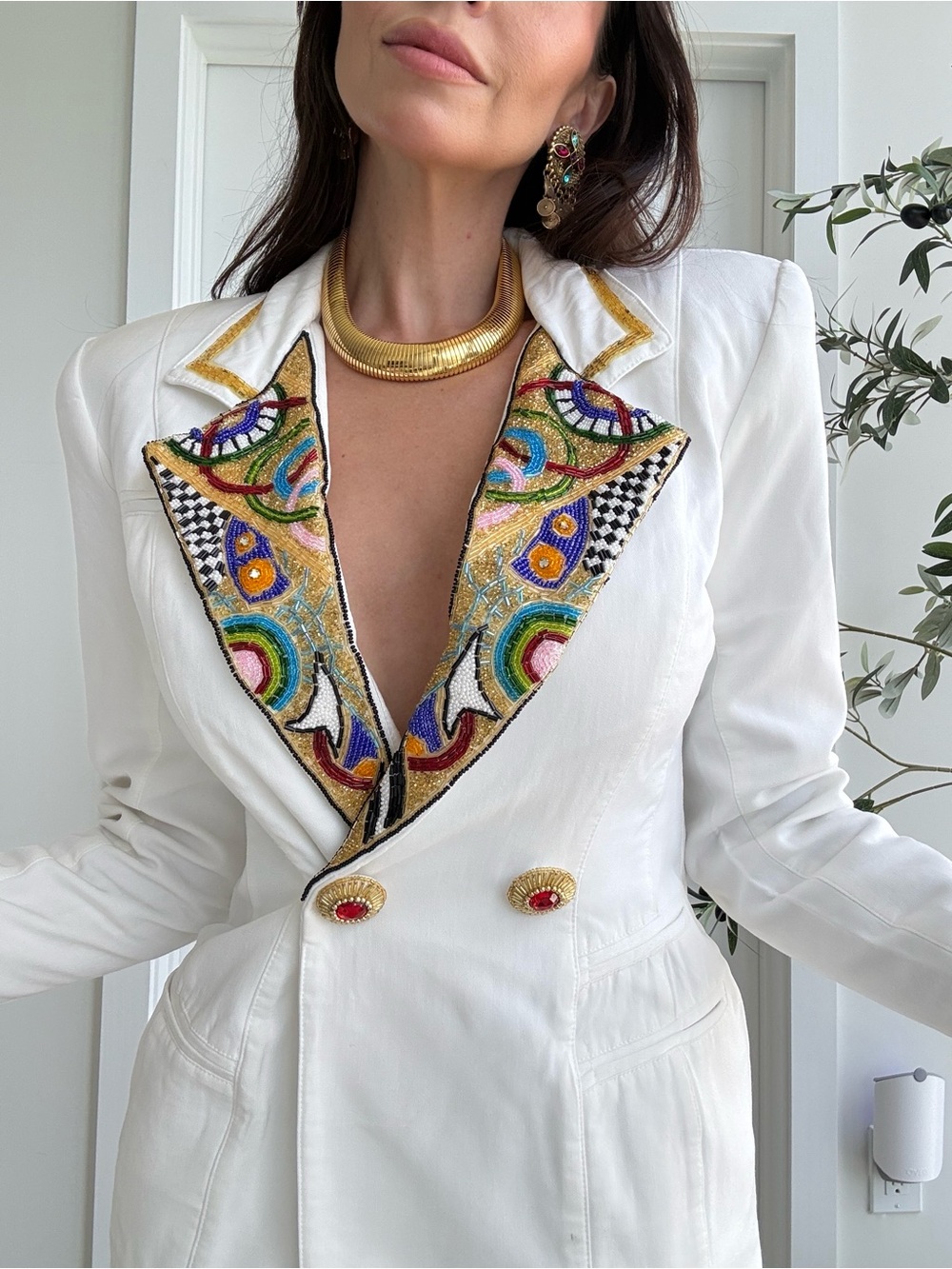 Rare Vintage Cache White Embroidered-Trim Double-Breasted Blazer Pant Suit